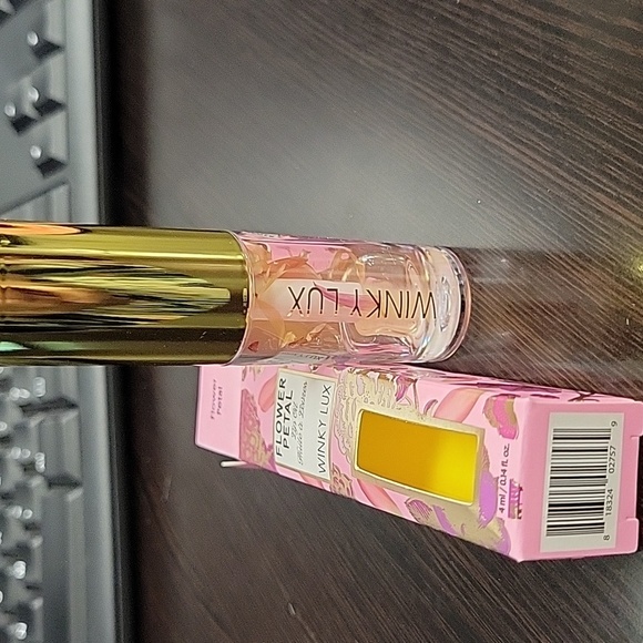 WINKY LUX Flower Petal Lip Oil 4ml New In Box - Picture 1 of 5